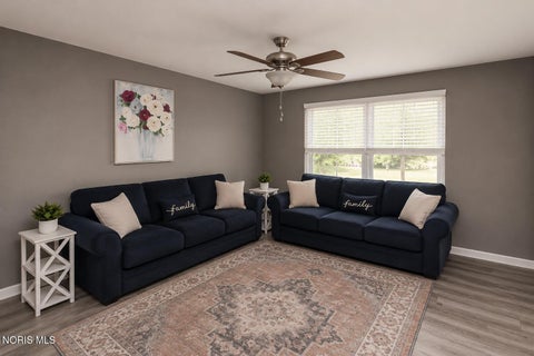 Tiny photo for 5678 Greenridge Drive, Toledo, OH 43615 (MLS # 10010603)