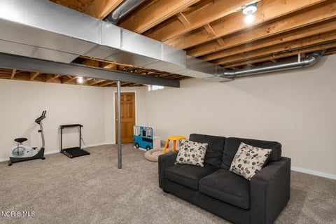 Tiny photo for 5678 Greenridge Drive, Toledo, OH 43615 (MLS # 10010603)