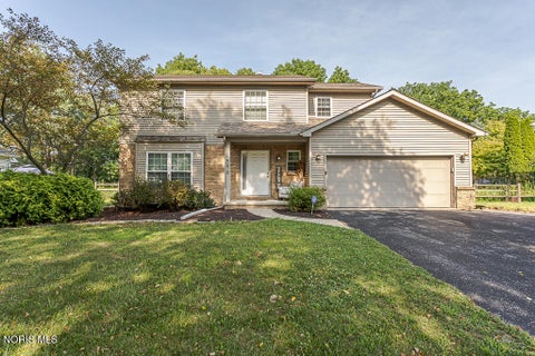 Photo of 5678 Greenridge Drive, Toledo, OH 43615 (MLS # 10010603)
