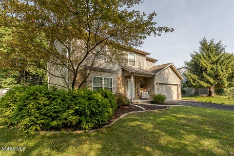 Tiny photo for 5678 Greenridge Drive, Toledo, OH 43615 (MLS # 10010603)