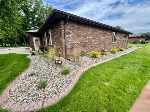 Tiny photo for 600 Wood Cree Court, Defiance, OH 43512 (MLS # 10008562)