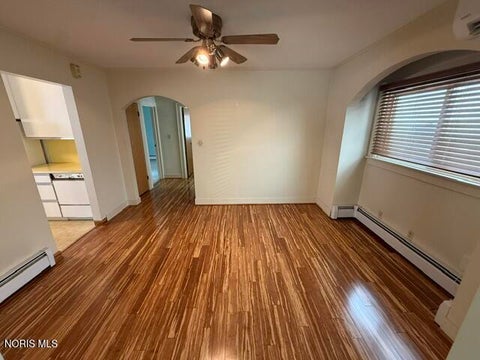 Tiny photo for 1033 Branleigh Drive, Toledo, OH 43612 (MLS # 10013250)