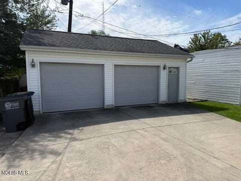 Tiny photo for 1033 Branleigh Drive, Toledo, OH 43612 (MLS # 10013250)