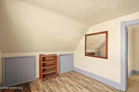 Tiny photo for 1049 King Street, Toledo, OH 43607 (MLS # 10004066)