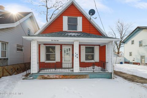 Tiny photo for 1049 King Street, Toledo, OH 43607 (MLS # 10004066)
