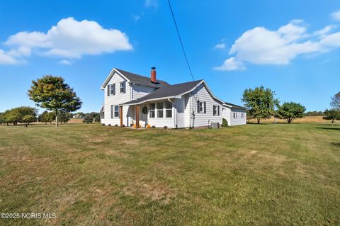 Tiny photo for 3466 County Road V, Liberty Center, OH 43532 (MLS # 10000232)