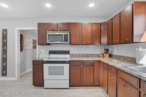 Tiny photo for 3466 County Road V, Liberty Center, OH 43532 (MLS # 10000232)