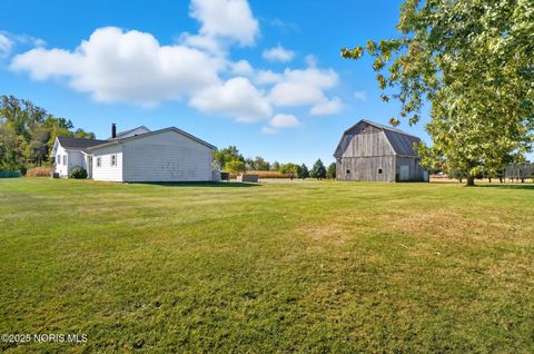 Tiny photo for 3466 County Road V, Liberty Center, OH 43532 (MLS # 10000232)
