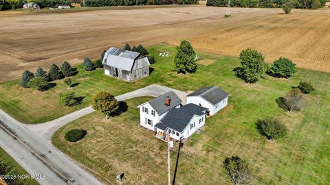 Tiny photo for 3466 County Road V, Liberty Center, OH 43532 (MLS # 10000232)