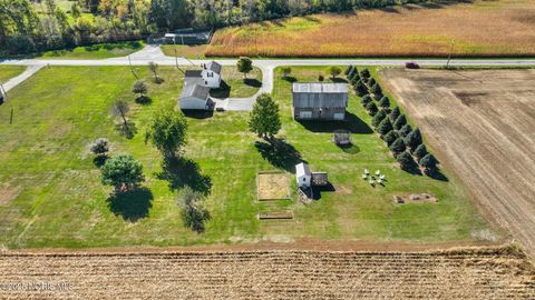 Tiny photo for 3466 County Road V, Liberty Center, OH 43532 (MLS # 10000232)