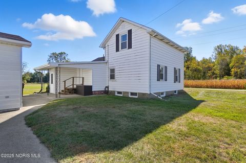 Tiny photo for 3466 County Road V, Liberty Center, OH 43532 (MLS # 10000232)