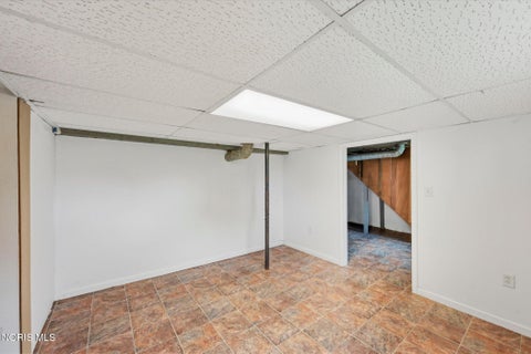 Tiny photo for 3004 Starr Avenue, Oregon, OH 43616 (MLS # 10011290)