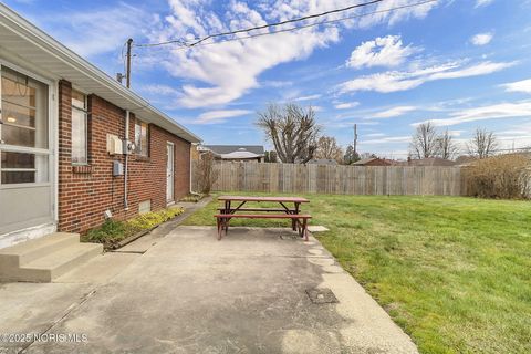 Tiny photo for 4441 290th Street, Toledo, OH 43611 (MLS # 10001887)