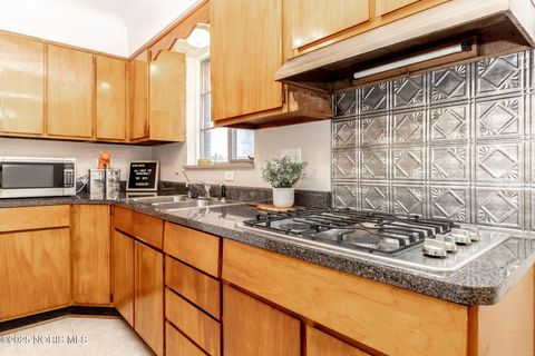 Tiny photo for 4441 290th Street, Toledo, OH 43611 (MLS # 10001887)