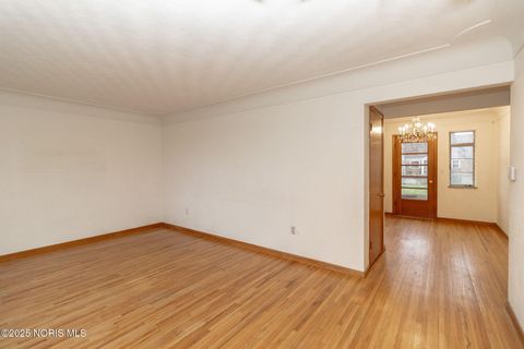 Tiny photo for 4441 290th Street, Toledo, OH 43611 (MLS # 10001887)