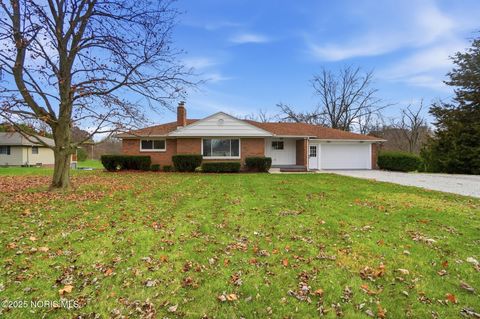 Tiny photo for 421 Parklane Drive, Woodville, OH 43469 (MLS # 10001822)