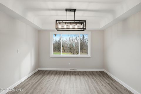 Tiny photo for 421 Parklane Drive, Woodville, OH 43469 (MLS # 10001822)