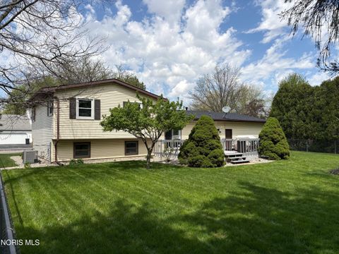 Tiny photo for 1443 Rosewood Drive, Bowling Green, OH 43402 (MLS # 10007298)