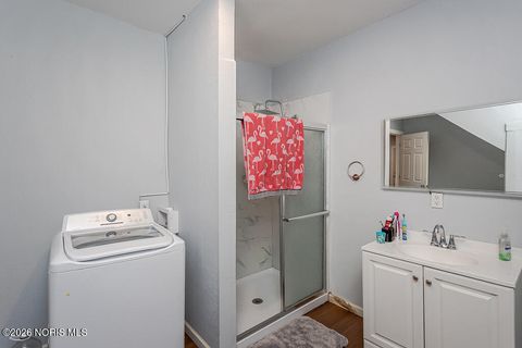 Tiny photo for 814 Stillman Street, Toledo, OH 43605 (MLS # 10002959)