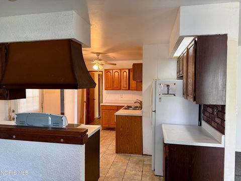 Tiny photo for 101 Abbotswood Drive, Toledo, OH 43615 (MLS # 10006935)