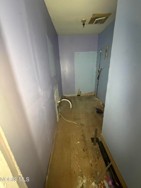 Tiny photo for 439 Clark Street, Toledo, OH 43605 (MLS # 10011547)