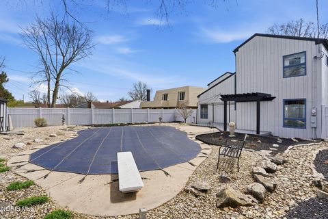 Tiny photo for 156 Marilyn Drive, Findlay, OH 45840 (MLS # 10006009)