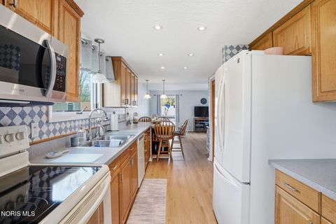 Tiny photo for 156 Marilyn Drive, Findlay, OH 45840 (MLS # 10006009)