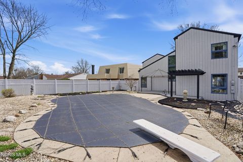 Tiny photo for 156 Marilyn Drive, Findlay, OH 45840 (MLS # 10006009)