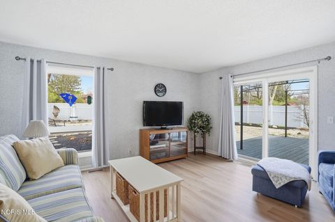 Tiny photo for 156 Marilyn Drive, Findlay, OH 45840 (MLS # 10006009)