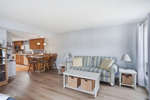 Tiny photo for 156 Marilyn Drive, Findlay, OH 45840 (MLS # 10006009)