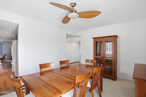 Tiny photo for 156 Marilyn Drive, Findlay, OH 45840 (MLS # 10006009)