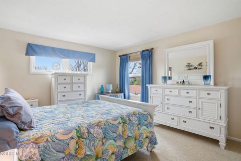 Tiny photo for 156 Marilyn Drive, Findlay, OH 45840 (MLS # 10006009)