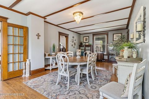Tiny photo for 535 W Lima Street, Findlay, OH 45840 (MLS # 10000234)