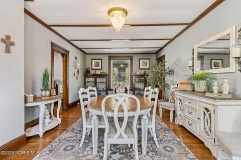 Tiny photo for 535 W Lima Street, Findlay, OH 45840 (MLS # 10000234)