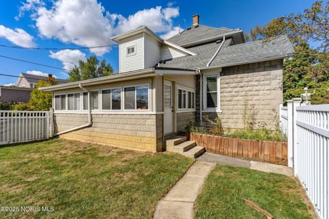 Tiny photo for 535 W Lima Street, Findlay, OH 45840 (MLS # 10000234)
