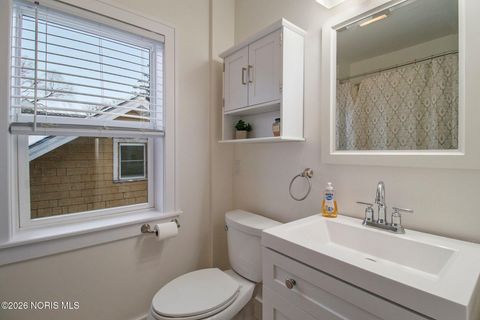 Tiny photo for 2444 Grantwood Drive, Toledo, OH 43613 (MLS # 10003188)