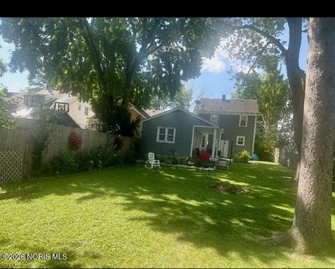 Tiny photo for 2444 Grantwood Drive, Toledo, OH 43613 (MLS # 10003188)