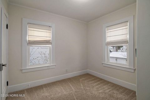 Tiny photo for 2444 Grantwood Drive, Toledo, OH 43613 (MLS # 10003188)