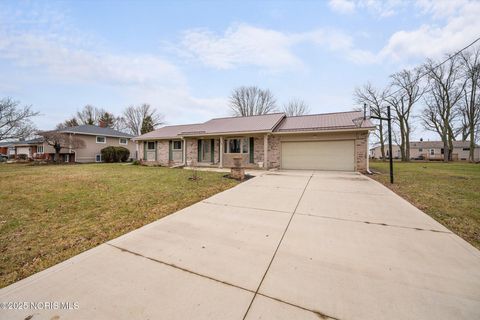 Tiny photo for 248 Harvest Lane, Oak Harbor, OH 43449 (MLS # 10002672)