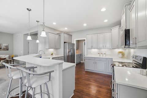 Tiny photo for 6068 Double Eagle Court, Waterville, OH 43566 (MLS # 10005203)