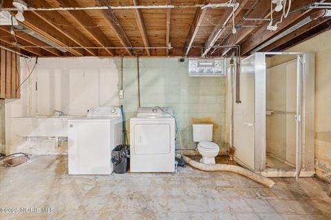 Tiny photo for 4492 283rd Street, Toledo, OH 43611 (MLS # 10000708)