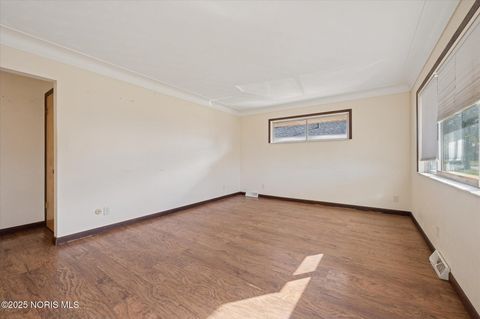 Tiny photo for 4492 283rd Street, Toledo, OH 43611 (MLS # 10000708)