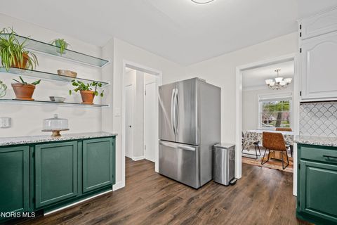 Tiny photo for 4008 Beechway Boulevard, Toledo, OH 43614 (MLS # 10006321)