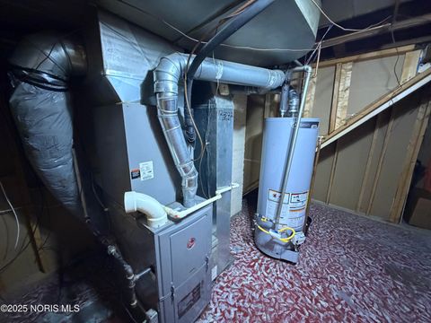 Tiny photo for 710 N Byrne Road, Toledo, OH 43607 (MLS # 10002176)