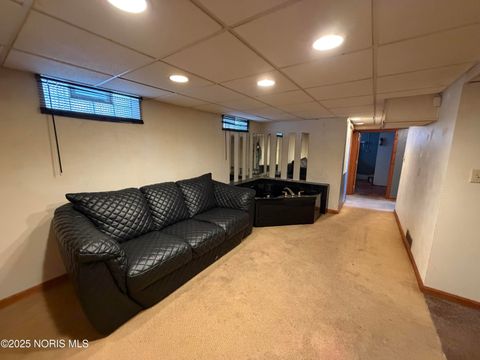 Tiny photo for 710 N Byrne Road, Toledo, OH 43607 (MLS # 10002176)