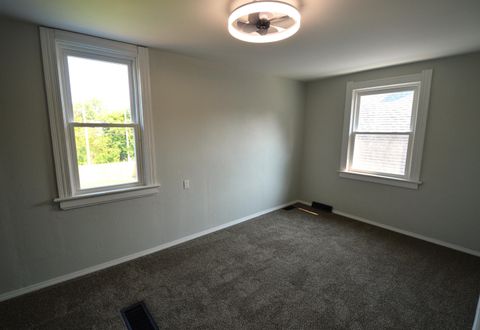 Tiny photo for 4106 Vermaas Avenue, Toledo, OH 43612 (MLS # 10000118)