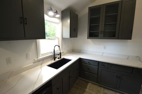 Tiny photo for 4106 Vermaas Avenue, Toledo, OH 43612 (MLS # 10000118)