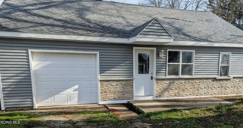 Photo of 203 E Cherry Street, Liberty Center, OH 43532 (MLS # 10006216)