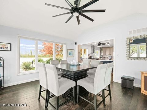 Tiny photo for 4710 305th Street, Toledo, OH 43611 (MLS # 10000898)