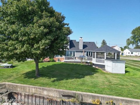 Tiny photo for 4710 305th Street, Toledo, OH 43611 (MLS # 10000898)